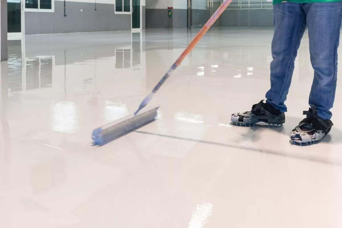 epoxy flooring and polish over a white floor