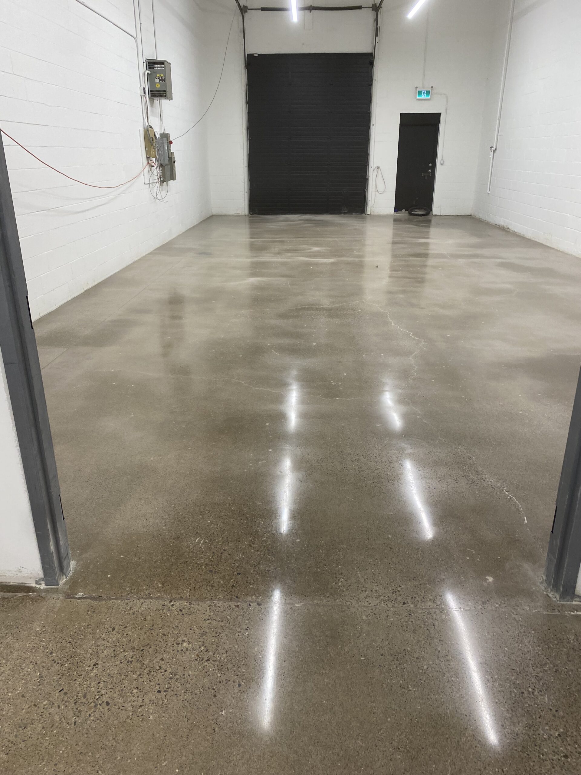 concrete flooring with polishing